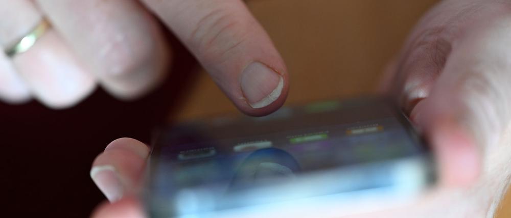 Die Bürger verschicken immer mehr Nachrichten und führen immer weniger klassische Telefonate.