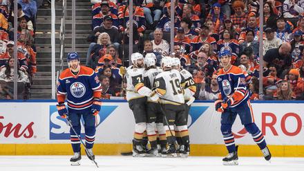 Die Vegas Golden Knights jubelten in letzter Sekunde über den Sieg in Edmonton.