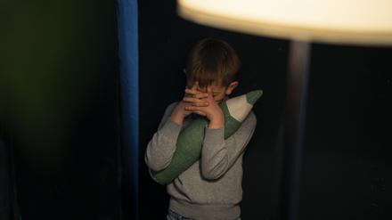 Gewalt durch Väter erschüttert immer noch viel zu viele Familien.