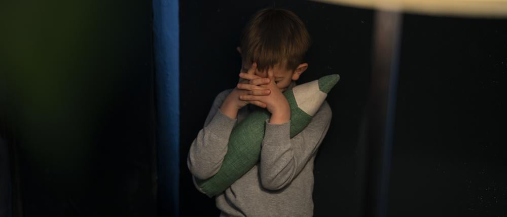 Gewalt durch Väter erschüttert immer noch viel zu viele Familien.