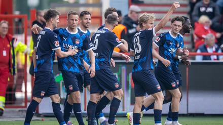 Rund um das Bundesligaspiel kam es zu einem Polizeieinsatz. 
