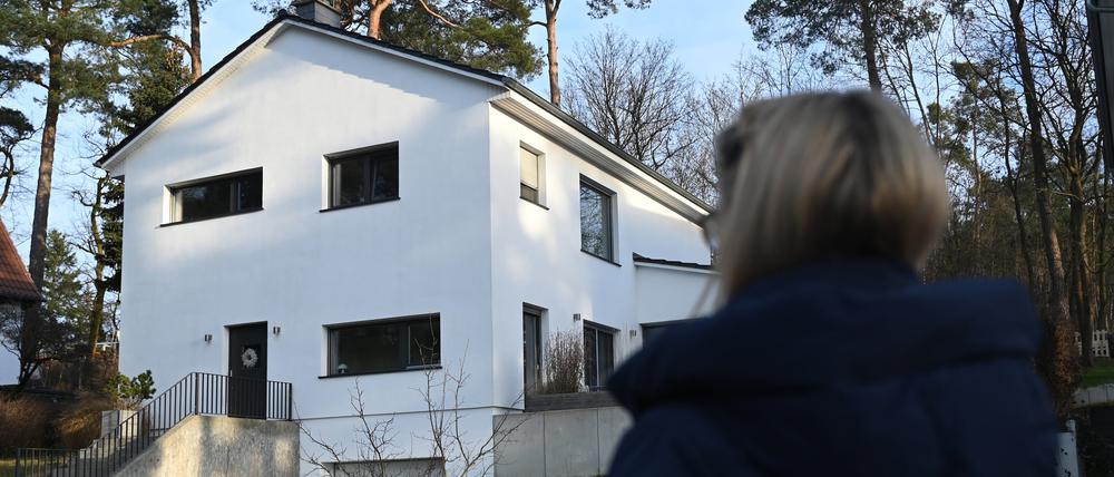 In der Brandenburger Gemeinde Rangsdorf kämpft eine Familie um ihr Haus. 