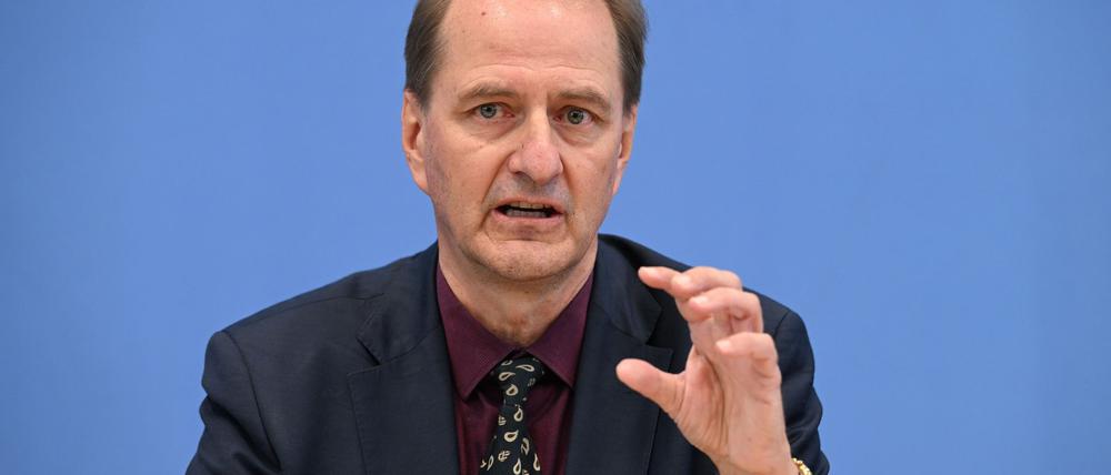  Andere Themenbereiche haben laut einer Studie des Umweltbundesamtes in der Wahrnehmung vieler Menschen an Dringlichkeit gewonnen.