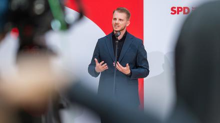 Klüssendorf soll ab sofort mit seiner Arbeit beginnen. 