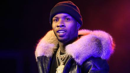 Rapper Tory Lanez verbüßt eine zehnjährige Gefängnisstrafe. (Archivbild) 