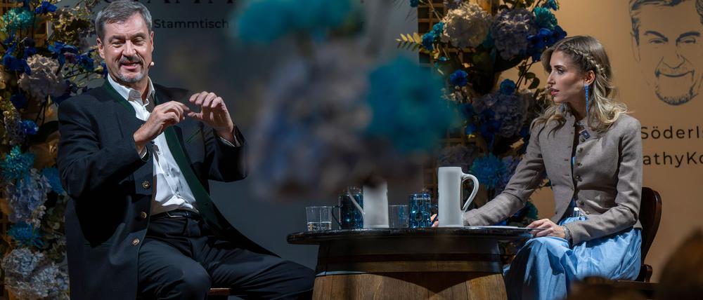 Influencer unter sich: Cathy Hummels und Markus Söder.