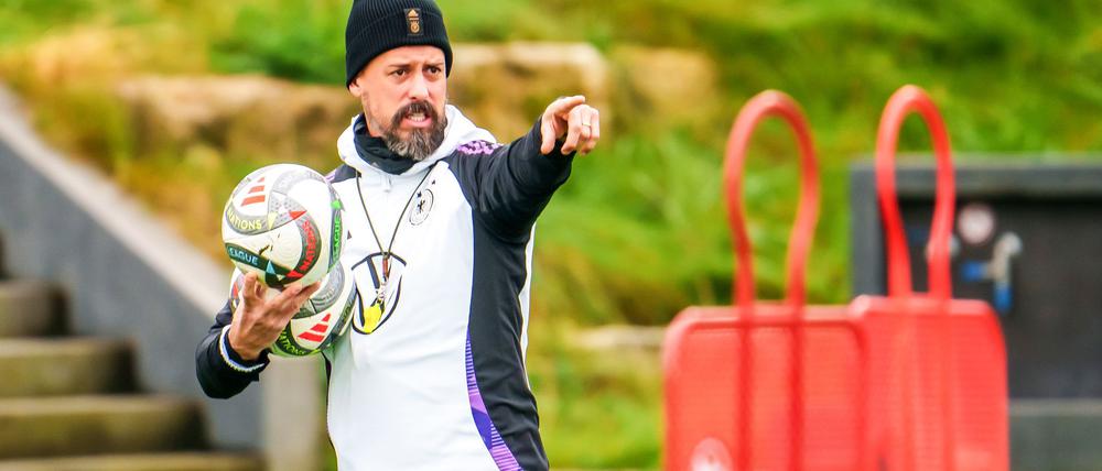 Bei welchem Club macht Sandro Wagner bald als Cheftrainer die Ansagen?