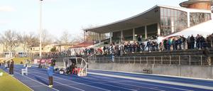 In dieser Saison musste Hertha 03 beim Bezirks- und Ligarivalen Viktoria im Stadion Lichterfelde spielen.