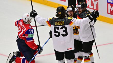Für die deutsche Eishockey-Nationalmannschaft beginnt die WM mit dem Spiel gegen die Schweiz erst so richtig.