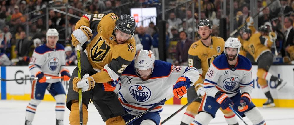 In einem hart umkämpften Spiel setzten sich die Oilers in der Verlängerung durch.