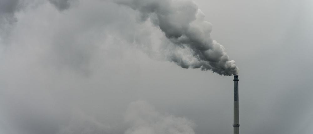 Geringe Wirtschaftsleistung hilft Deutschland, sein Emissionsbudget für Treibhausgase vorläufig einzuhalten. Für die Zeit nach 2030 sieht es aber anders aus.