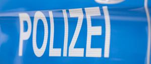 Die Polizei hatte zwei Tote in einer Wohnung in Lahr entdeckt. (Symbolbild)