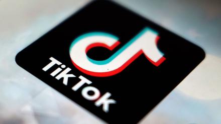 Die EU-Kommission ist vorläufig der Ansicht, dass Tiktok gegen EU-Recht verstößt. (Archivbild) 