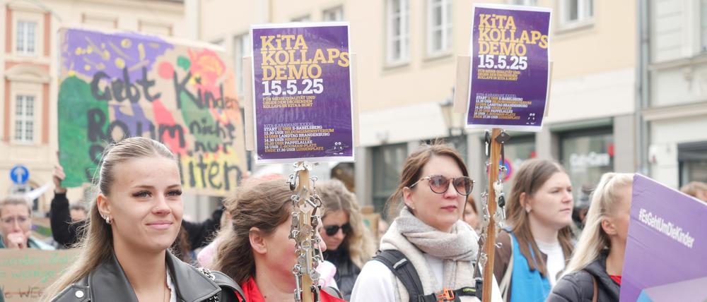 Demo zum Kita-Kollaps in Potsdam. Foto: Katharina Henke