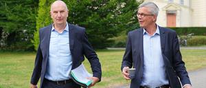 Fast zehn Jahre war Florian Engels (rechts) Regierungssprecher des brandenburgischen Ministerpräsidenten Dietmar Woidke (SPD). (Archivbild)