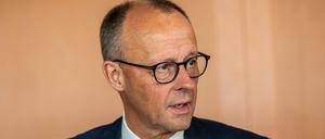 Bundeskanzler Friedrich Merz (CDU) vor einer Kabinettsitzung.