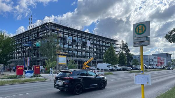Richtfest Spandau Staaken Grundschule an der Heerstraße zw Weidenweg und Wiesenweg