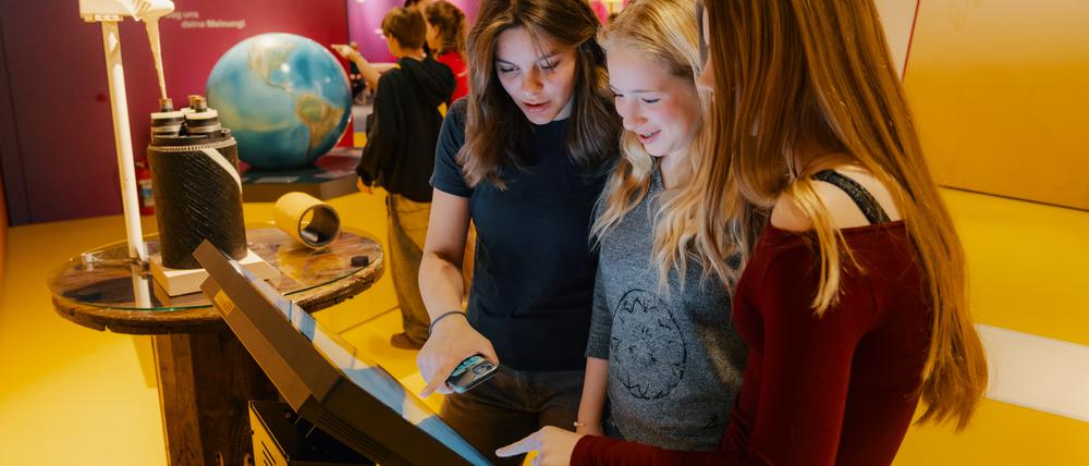 Die MS Wissenschaft legt vom 19. bis 21. Mai in Potsdam an.
