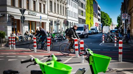 Umstritten: Kiezblock an der Tucholsky-/Ecke Auguststraße in Mitte.