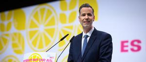 Neu-Parteichef Christian Dürr spricht beim 76. Bundesparteitag der FDP in Berlin. 
