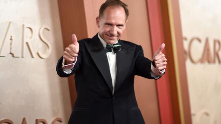 Ralph Fiennes tritt in die Fußstapfen von Donald Sutherland. (Archivbild) 