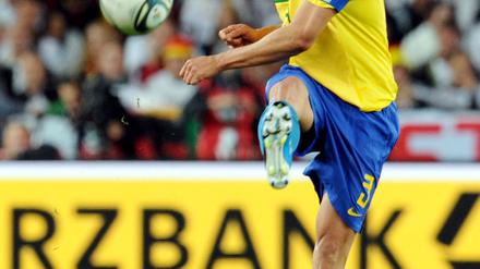 Der 47-Jährige frühere Bundesliga-Star Lúcio wird nach einem häuslichen Unfall in einem Krankenhaus in Brasilia wegen Verbrennungen behandelt. 