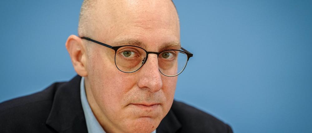 Vizepräsident Sinan Selen leitet das Bundesamt für Verfassungsschutz seit dem Ausscheiden von Ex-Präsident Thomas Haldenwang im Dezember gemeinsam mit der zweiten Vizepräsidentin, Silke Willems. (Archivfoto)