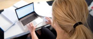 Deutlich mehr Frauen als Männer arbeiten in Deutschland in Teilzeit.