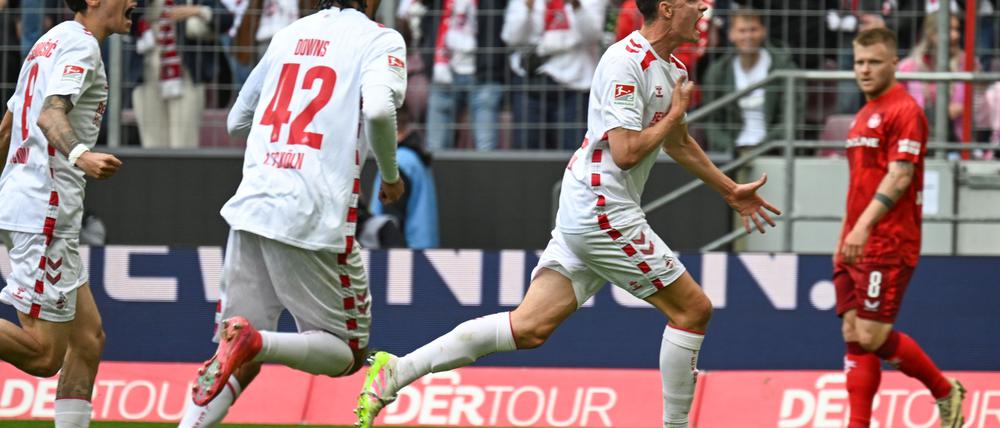 Der 1. FC Köln ist wieder erstklassig