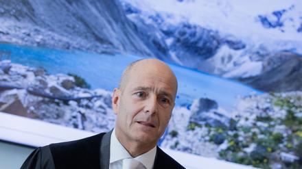 Richter Meyer vom OLG Hamm will kommende Woche verkünden, wie das Gericht im Fall der sogenannten Klimaklage eines peruanischen Landwirts und Bergführers gegen den Energiekonzern RWE entschieden hat.