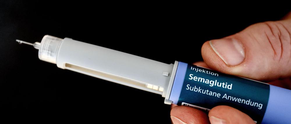 Der Wirkstoff Semaglutid signalisiert dem Gehirn, dass etwas gegessen wurde und es ein Sättigungsempfinden entwickeln könne. (Symbolbild)