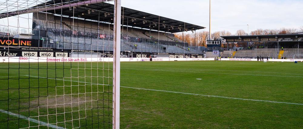 Hat ein Stadion, aber keinen Bahnhof: Spiesen-Elversberg.