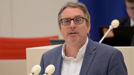 Björn Lüttmann will Jörg Müller nicht erneut als Chef des Verfassungsschutzes einsetzen. (Archivbild)