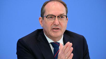 Bundesinnenminister Alexander Dobrindt (CSU). 