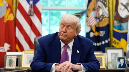 US-Präsident Trump verbreitet verstärkt Verschwörungstheorien über seinen Amtsvorgänger Biden. 