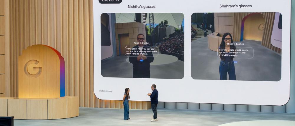 Die von Google vorgestellten Brillen können in Echtzeit eine Unterhaltung in verschiedenen Sprachen übersetzen.