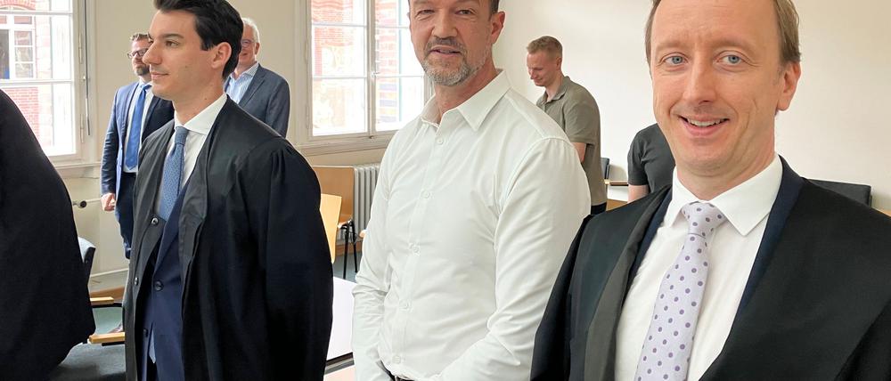 In zwei Verfahren streiten Bobic und die Hertha.