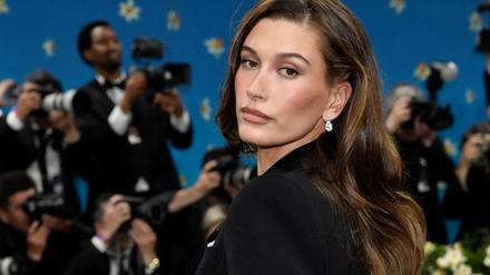 Hailey Bieber ist seit 2018 mit dem kanadischen Sänger Justin Bieber zusammen. (Archivbild)