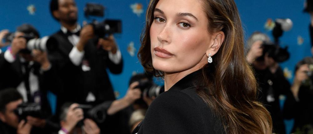 Hailey Bieber ist seit 2018 mit dem kanadischen Sänger Justin Bieber zusammen. (Archivbild)