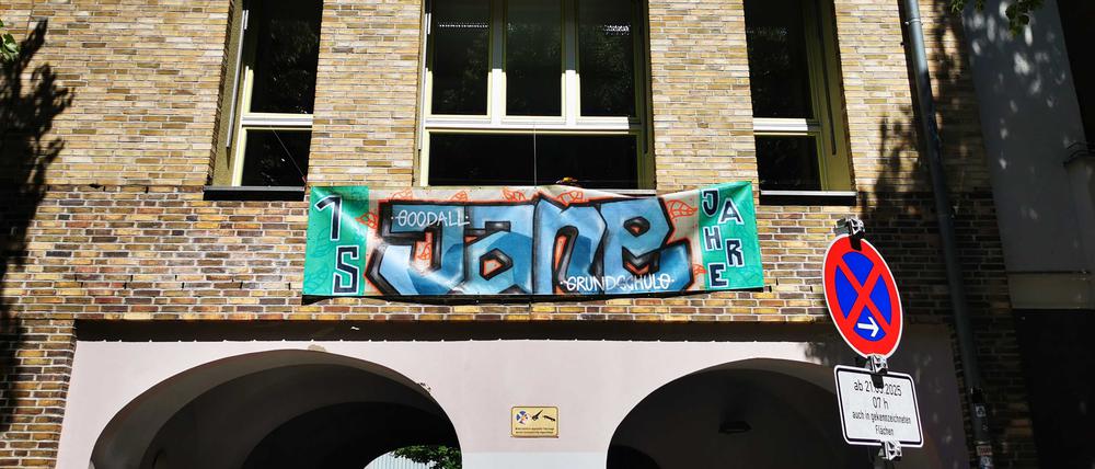 Eingang der Jane-Goodall-Schule in Friedrichshain