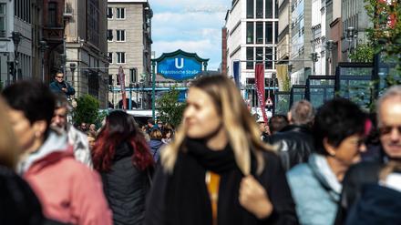 Die Menschen in Berlin und Brandenburg können über Volksentscheide politische Entscheidungen beeinflussen. (Symbobild)