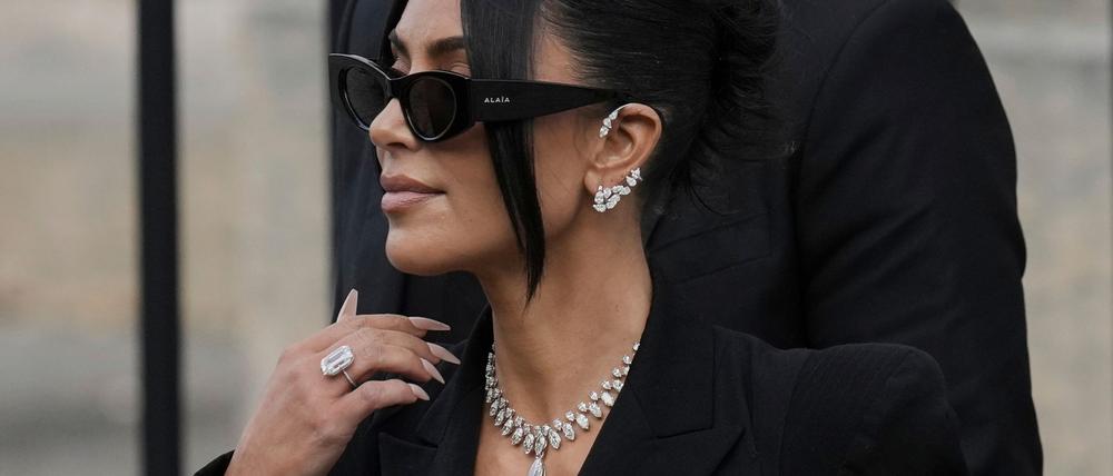Die Staatsanwaltschaft hat für die Angeklagten im Prozess um den Raubüberfall auf Kim Kardashian zumeist hohe Haftstrafen verlangt. (Archivbild)