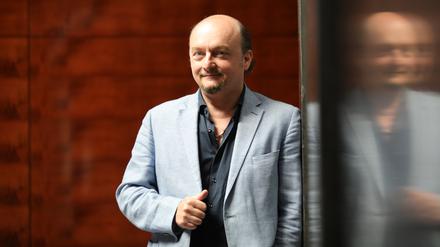 François Leleux, hier bei der Pressekonferenz des Nikolaisaals im Mai 2025, ist der neue Leiter der KAP.