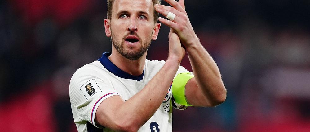 Harry Kane gratuliert seinem Ex-Club Tottenham Hotspur zum Gewinn der Europa League.