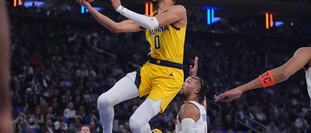 Tyrese Haliburton erzwang mit den Pacers erst die Verlängerung und holte dann einen unerwarteten Auswärtssieg.