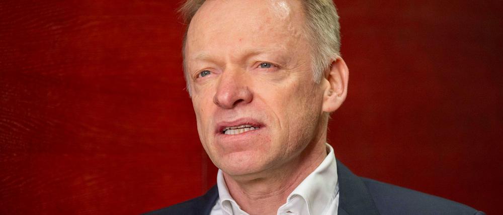 Nach Einschätzung des Ifo-Instituts fasst die deutsche Wirtschaft langsam wieder Tritt.