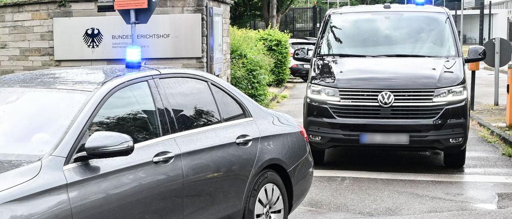 Die Bundesanwaltschaft ließ die Jugendlichen festnehmen und nach Karlsruhe bringen.