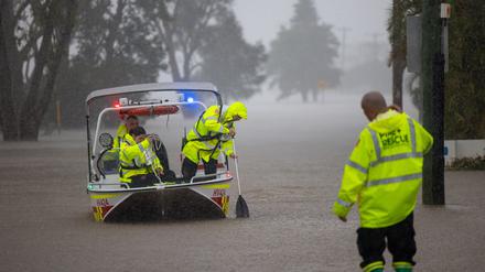 Die Fluten haben bereits Todesopfer gefordert.