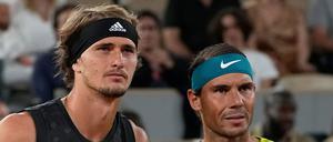 Anders als Rafael Nadal (r) hat der zurzeit Weltranglistendritte Alexander Zverev noch keinen Grand-Slam-Titel gewonnen.