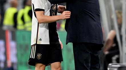Rudi Völler hält sehr viel von Wirtz. 